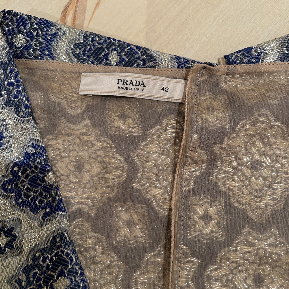 Prada size 42 Top Navy and Gold - Picture 2 of 14